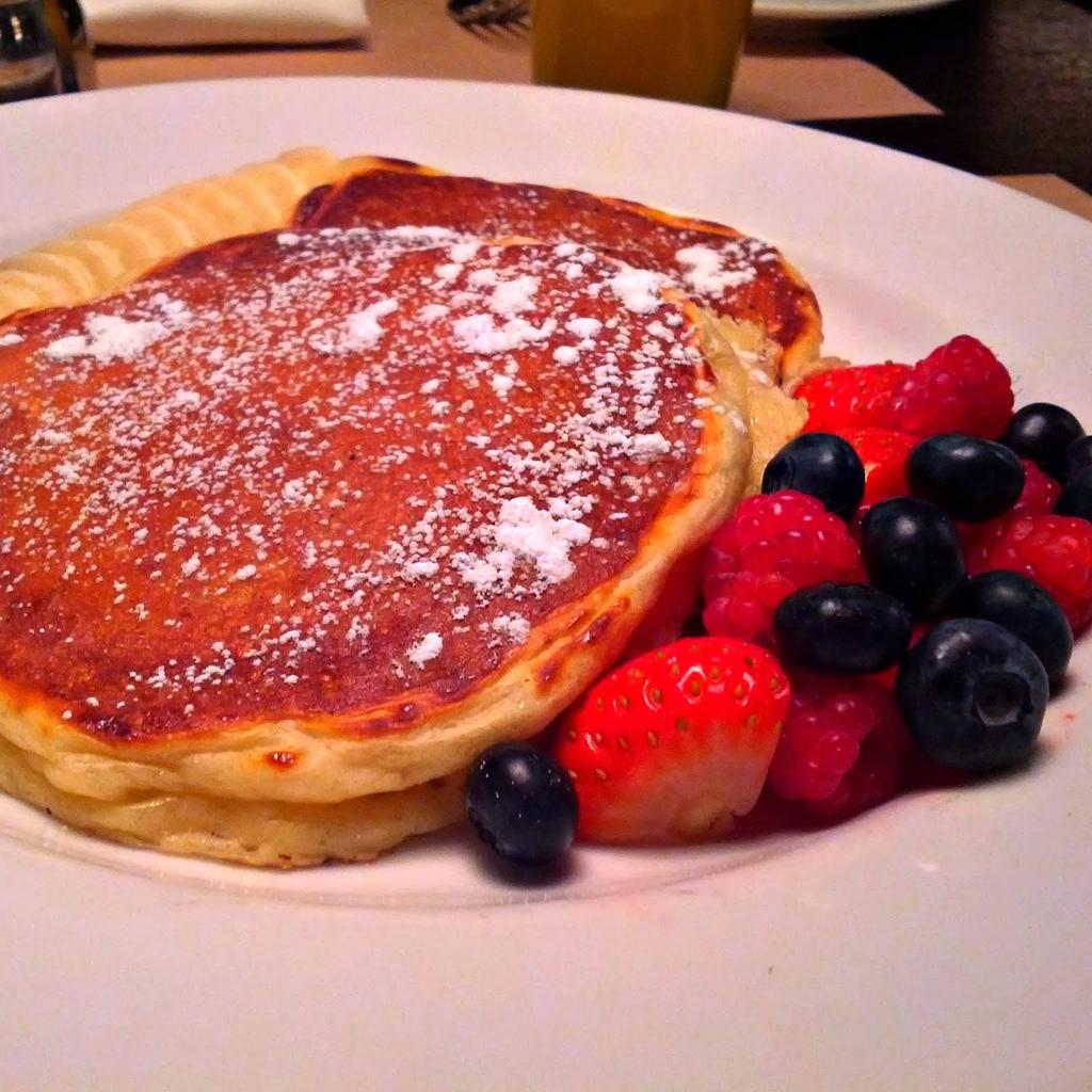 The Mercer Kitchen On Twitter Brunch W Us Buttermilk Pancakes W Market Berries Bananas Chefbeischer Jeangeorges Opentable Mercerkitchen Http Tco Mvzonwbajq