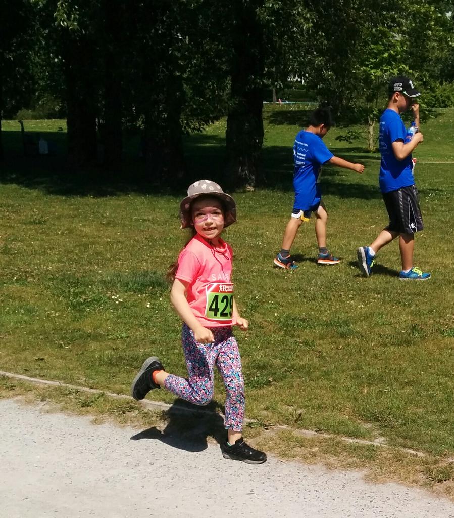 DavidSMcKenzie's tweet photo. #runforh2o http://t.co/3ZPQbC2IwR