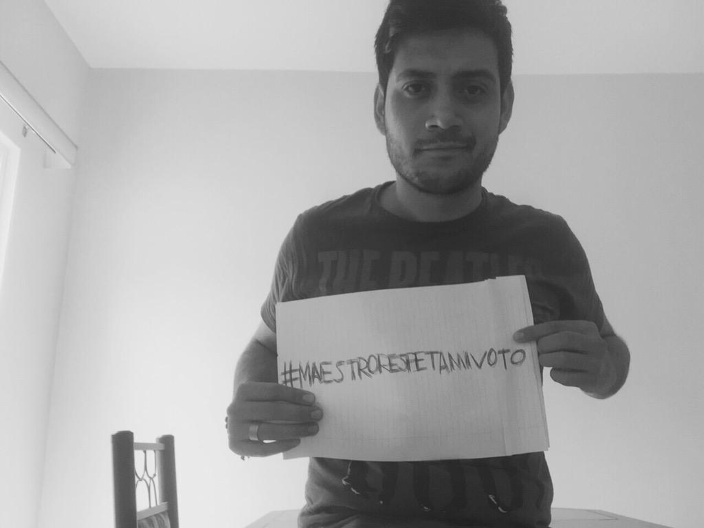 EsMomentoSLP's tweet photo. El principio de la educación es predicar con el ejemplo. - Turgot #MaestroRespetaMIVoto http://t.co/cqPaE8LeQ8