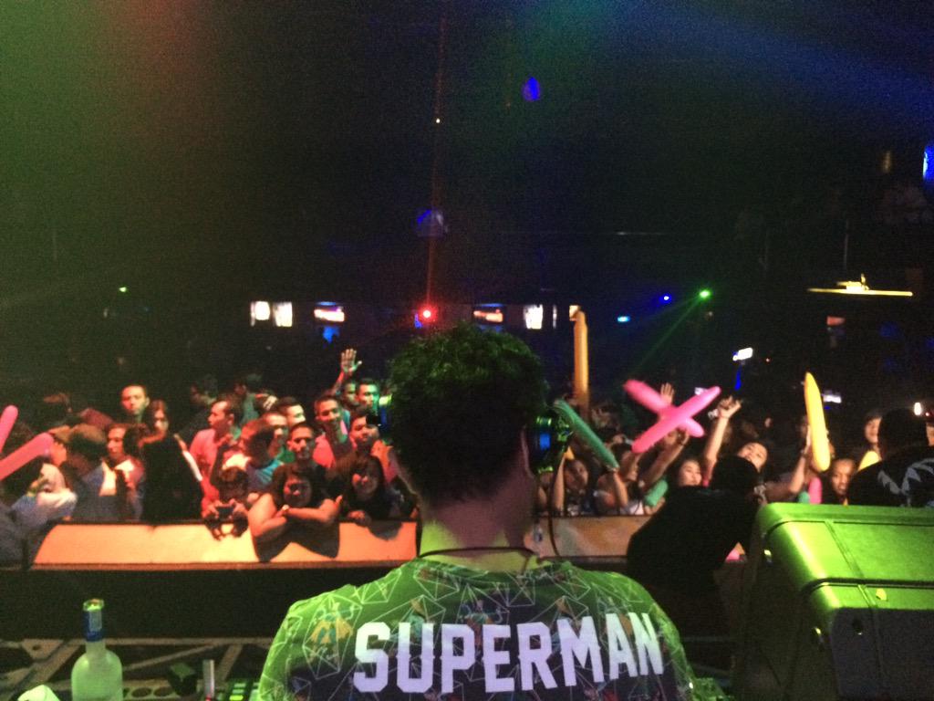 Superman at REVIVAL AREA <a href="/AnggerDimas/">Angger Dimas</a> is now on set!!! RAVE ON PEOPLE #BreakinRave15