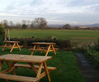 Guest ale <a href="/thehindsheadpub/">Food</a> <a href="/ChorleyChitChat/">Chorley Chit Chat</a> enjoy the sun in our beer garden. All welcome inc the family dog