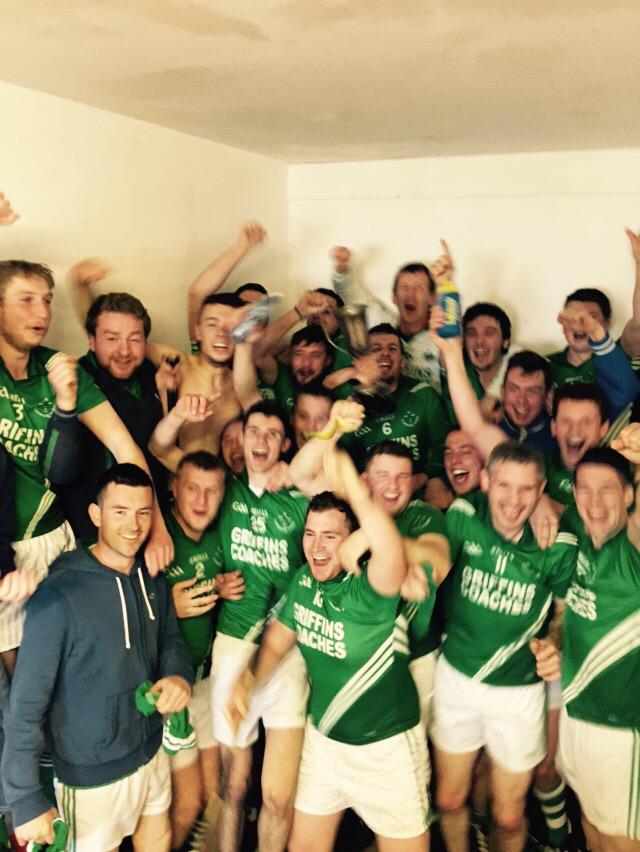 NCJOEYT's tweet photo. @blackrockgaa Jnr B South Champs #3inarow #hondbeeks #timberleg http://t.co/xshiRTzZbN