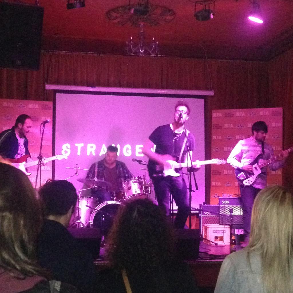 brypieee's tweet image. Having an ace time at @McrPaleAle #RefreshingSounds gig at Gullivers! First up - @StrangewaysUK