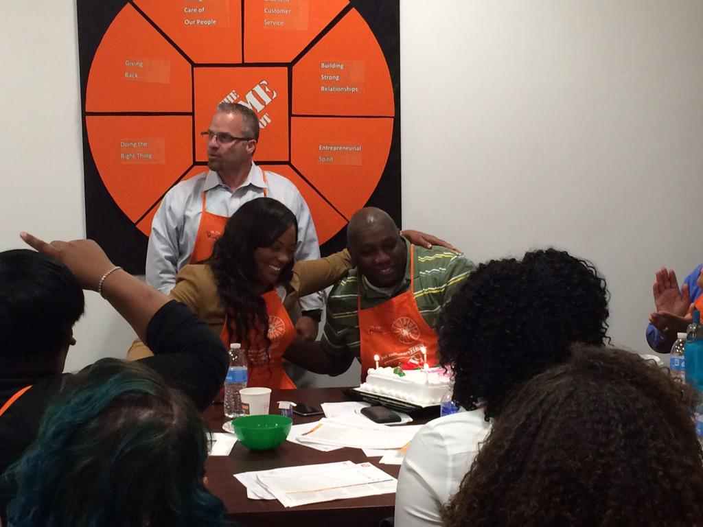 Store 1256 tweet media