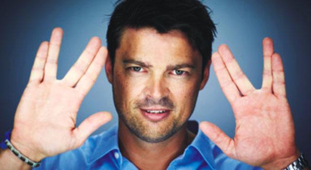 Happy Birthday Karl Urban.
I hope your day is special.
Wishing you many more!
I <3 U.xoxo 