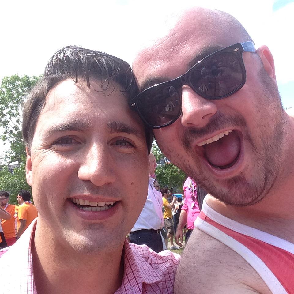 sissyent's tweet photo. Me and @JustinTrudeau chillen at #BouncePride ! I won't vote liberal but I will let him in my want bank http://t.co/MsNfgCdQUz