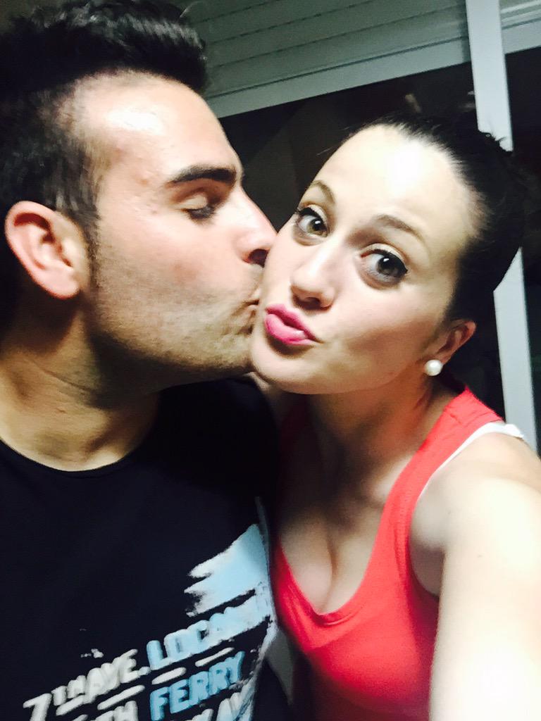 Leila21126's tweet photo. Mala vida con mi Cari @samult21 😍😍😍😍 http://t.co/21Tn69bCJp