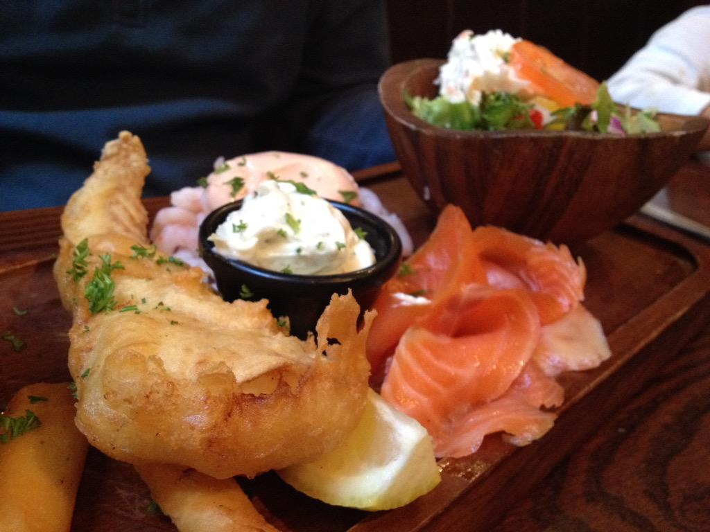 RoatanGallery's tweet photo. Delicious dinner @newfieldinn Newfield, Mulranny, Co.Mayo, #Ireland. @FoodTravelist @FoodTravelChat @GoodFoodIreland http://t.co/hv6hVTDhHC