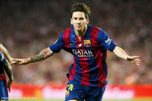 Footballogue's tweet photo. [#BeTheDifference] Lionel Messi est devenu le joueur argentin le plus titré de l'histoire ! http://t.co/aheAjm3ASj