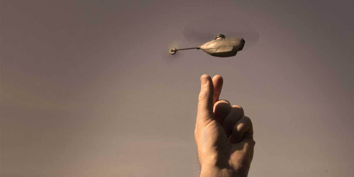 insidermildef's tweet photo. The US military is testing $40,000 surveillance drones that can fit in the palm of your hand http://t.co/qq6kkg8IPG http://t.co/5F160kqRjJ