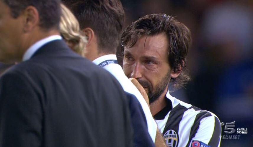 لا يوجد لقب يستحق دموعك اندريا ، ولا لقب