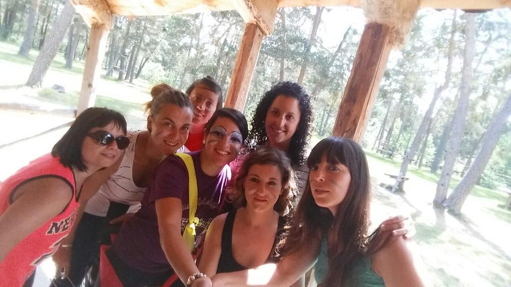 ReBe_Quilla's tweet photo. Gracias gracias y mil gracias!!! Me ha encantadoooo!! Que esto no acabe nuncaaaaaaa!!! Sois increibleees http://t.co/LGAD38DeDP