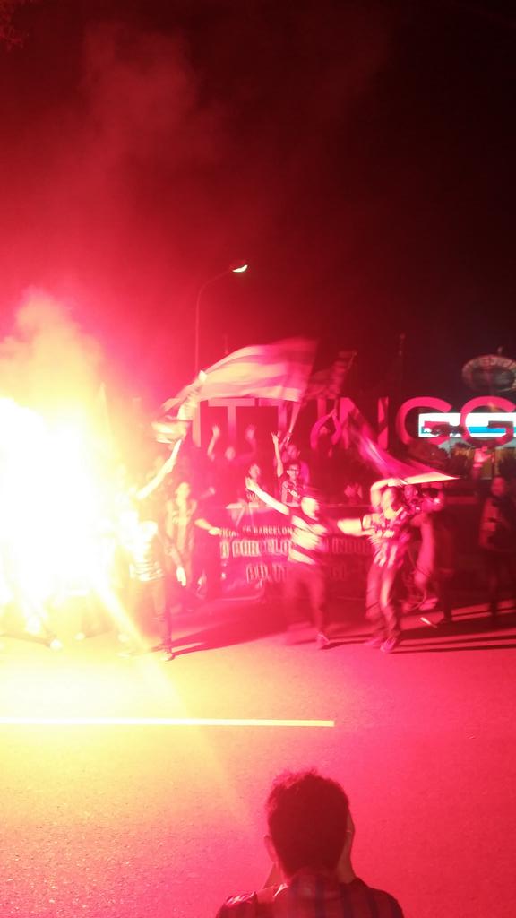 INDOBARCA_BKT's tweet photo. Championeee championeee oeee oee3 http://t.co/SCSzbKvpuK