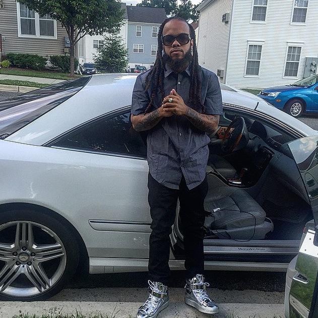 Dolo_alleyboy's tweet image. THESE BITCHES LOVE ME UP TO THIS DAY 😎💯💪 🆎 #WORTHATICKET 💰 #POLISHD 🎨