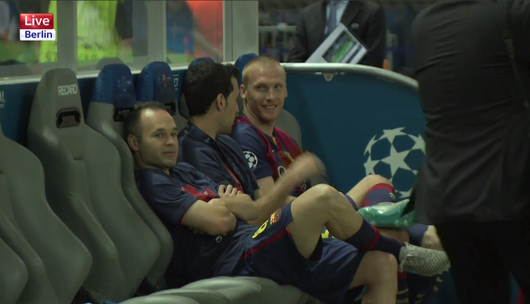 Andres Iniesta &amp; some of his Barcelona team-mates are still sitting on the bench, taking it all in #SSNHQ #UCLfinal