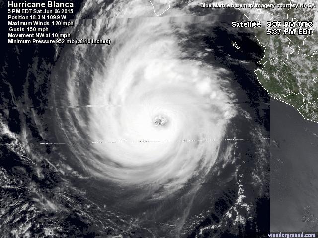 informador_MEX's tweet photo. #140de @webcamsdemexico: #Blanca Cat 3.Vista del #OJO en este momento y de las 1eras bandas nubosas en #CaboSanLucas http://t.co/4RHkPaMhuy