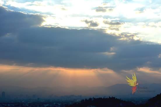 studcentenario's tweet image. Tardé nublada.