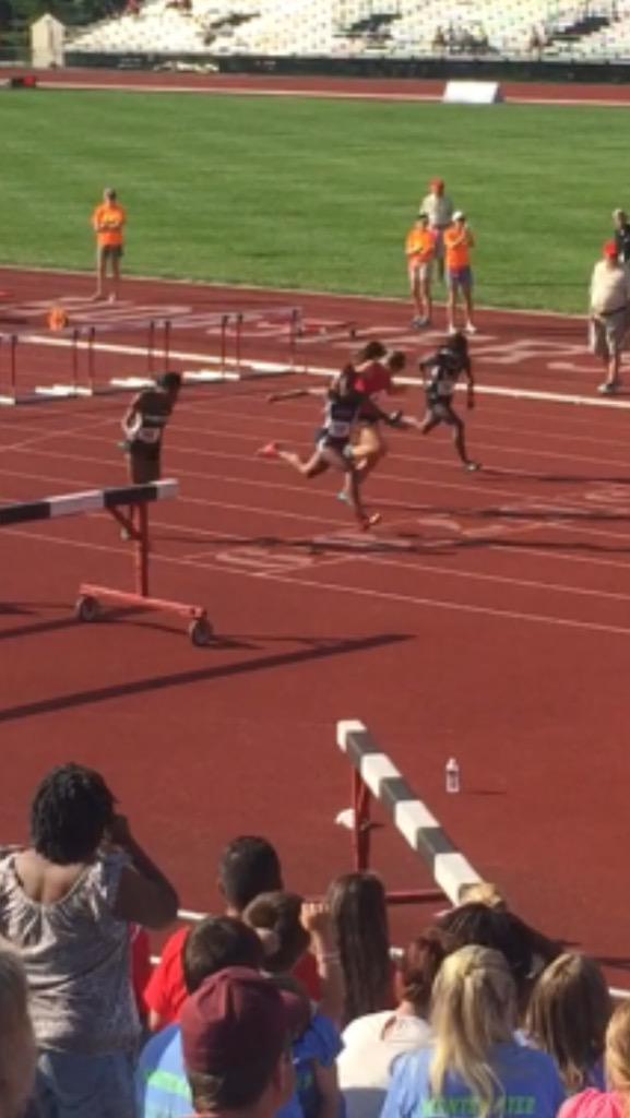 dr_urban's tweet photo. @arriek_ finishes 5th in the 100m hurdles @IHSAA1 State Track & Field Championships! #ranwithpurpose http://t.co/Bq1NXYF6hv