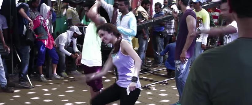 firefliesthough's tweet photo. Aashiquo se Deal tu karke
Dance Basanti
@ShraddhaKapoor
#IIFARocks2015 http://t.co/aJ4U53vWRS