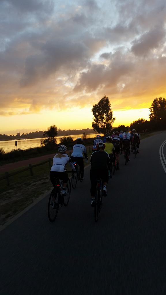 BecWheadon's tweet photo. @Livcycling_aus @lazerhelmets @HallWomen @Aurecon @GoodearthHotel beautiful morning for the Liv womens ride 😁 http://t.co/c77Zsnw0MZ