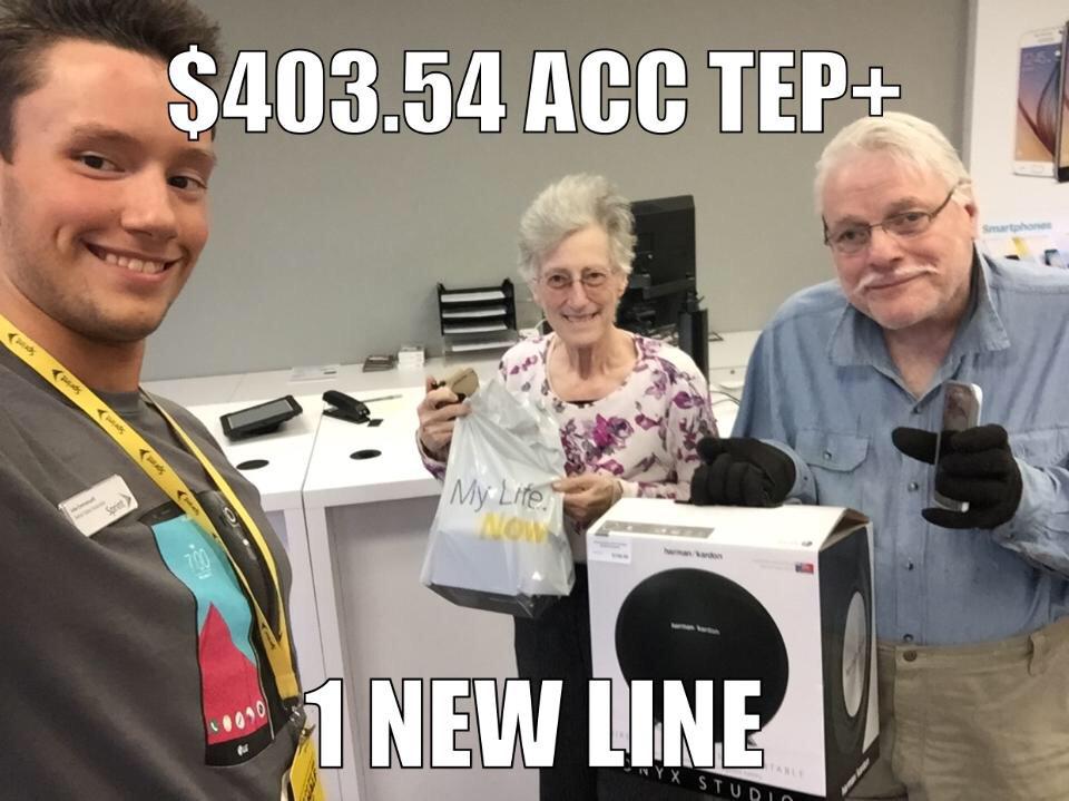 JamesHarsma's tweet photo. Jake from RTR is killin it on #selfiesaturday @MrSamGarland @WL_News http://t.co/C7MO05ny0o