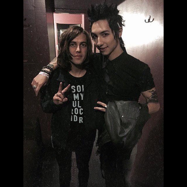 "They break the Internet."
<a href="/Kellinquinn/">K𝐞𝐥𝐥𝐢𝐧 Q𝐮𝐢𝐧𝐧</a> <a href="/RemingtonLeith/">Remington Leith❌❌❌</a> <a href="/SWStheband/">Sleeping With Sirens</a> <a href="/PalayeRoyale/">Palaye Royale</a> this is fucking awesome! 😍😍😍