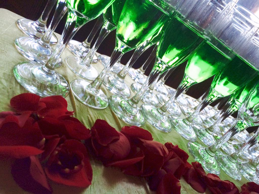 PPresentations's tweet photo. #appetizerdrinks #weddingreception #prettypresentations http://t.co/tZUeX8uEha