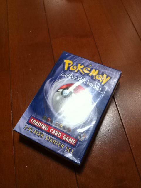 ソラ 旧裏ドラフトの覇者ワンリキーが4積みというあたりが 流石tcg大国と唸らされる 海外版旧裏第一弾構築スターターセット 旧裏面ポケモンカード Http T Co 4lxpydnrit