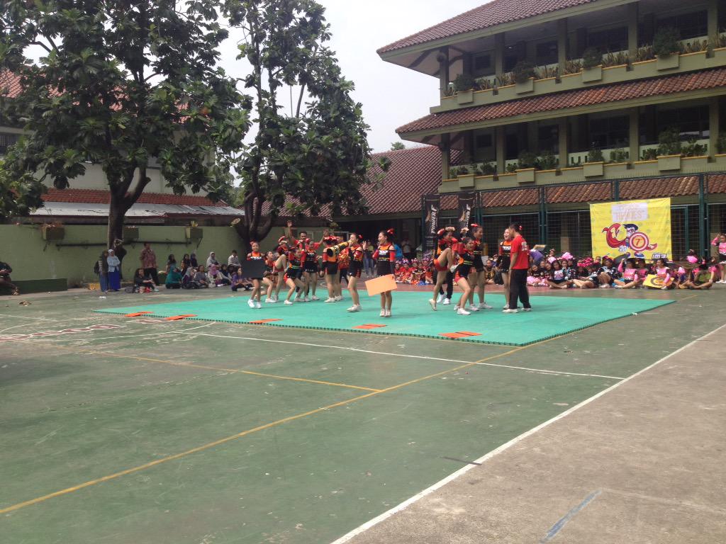 Marii mariii mendekatttt ada penampilann Cheerleaders level 6 dari TWICE 🎉👯