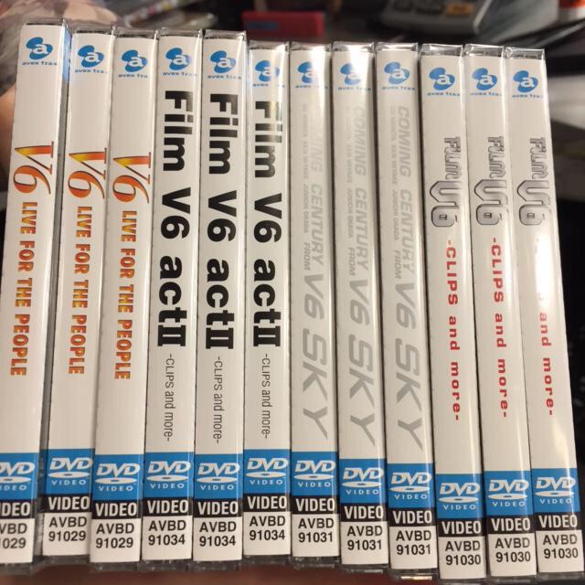 タワーレコード広島店 ジャニーズ V6 最近の廃盤dvd 再出荷の波に乗って ついに広島店にも02年のライブイシックス入荷 ゝ V6は他にも多数dvdの在庫ございます 担当スタッフおすすめはカミセンとトニセンのライブも見られるベリーハッピー