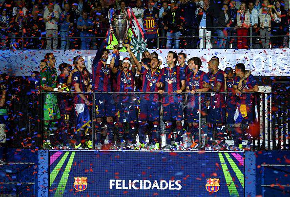 PenyaIndoBarca's tweet photo. Bona tarda! Selamat siang teman" Culés di seluruh Indonesia 🔵🔴 #ViscaBarca #TRIPL3T http://t.co/XJExR1vgsM