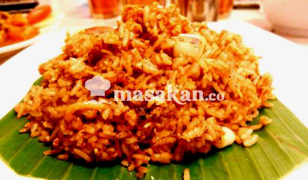 MenuMasak's tweet image. Resep Nasi Goreng Sederhana #resep #masakan #makanan -  resep.masakan.co/resep-nasi-gor…