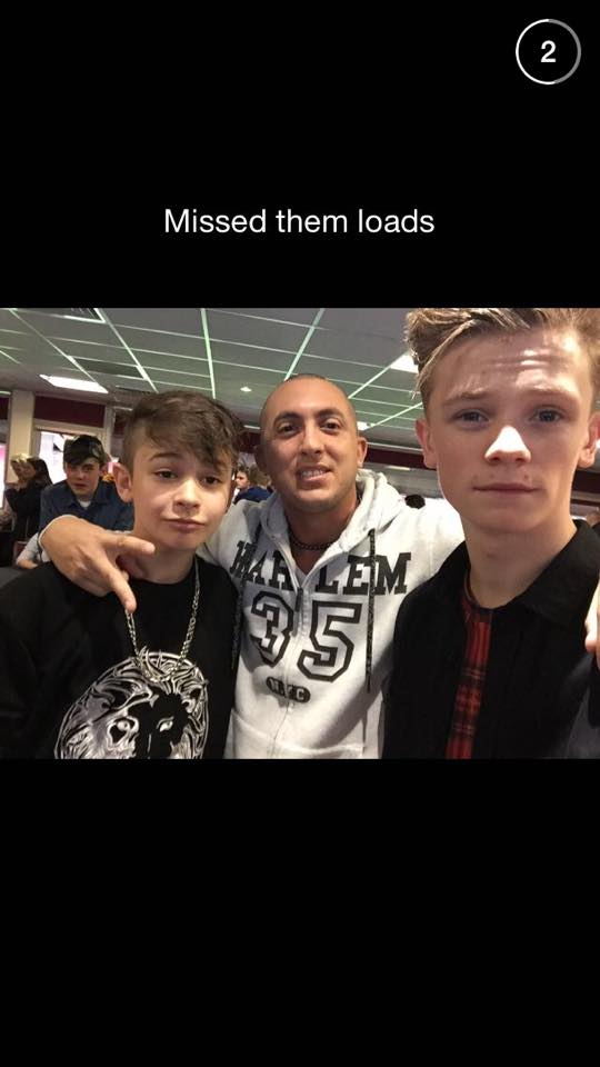 IMDAPPIN's tweet photo. missed them loads @BarsAndMelody @dan9700 #BAMComeToIndonesia http://t.co/ujdLRWBvh1