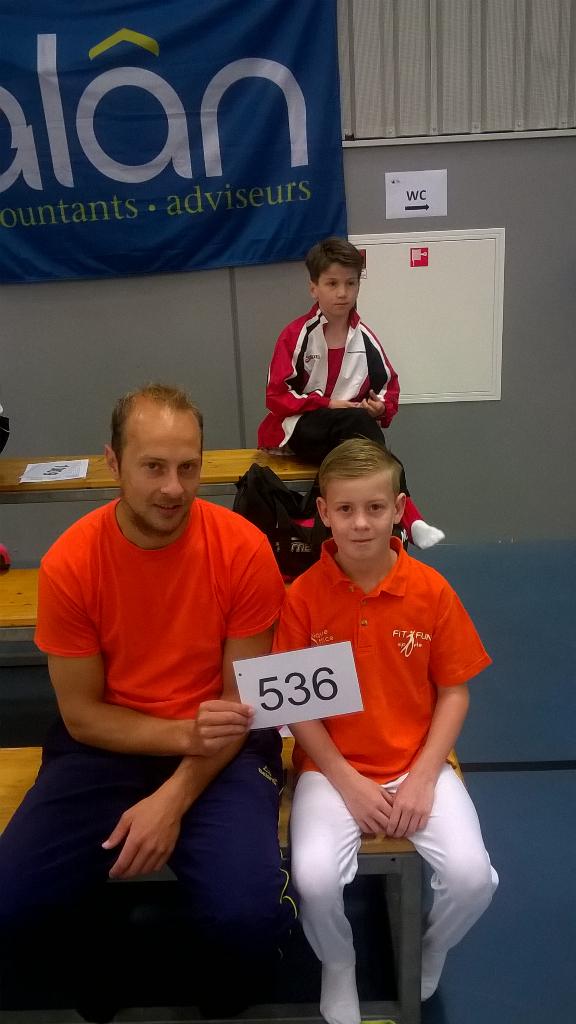 VelocitasGouda's tweet image. Damian zit er klaar voor... Zo warming up