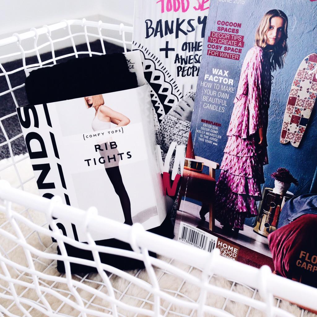 TwoBadSeeds's tweet image. Long weekend essentials ✖️ @BondsAus