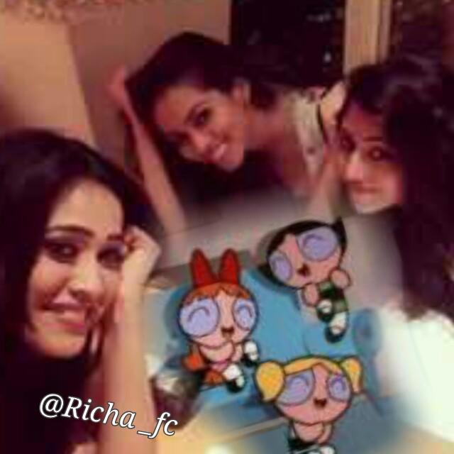Richa_FC's tweet photo. #PowerPuffGirls #SmilingGirls #HappyMoments #Begusarai http://t.co/Su4oVV91wR