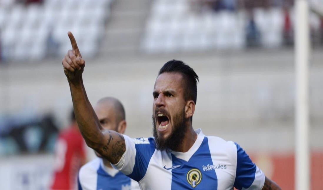 HCF_FAN's tweet photo. Dicen los espartanos que descienden del mismísimo Hércules. @FranGlez18 http://t.co/EUt1UtudRU