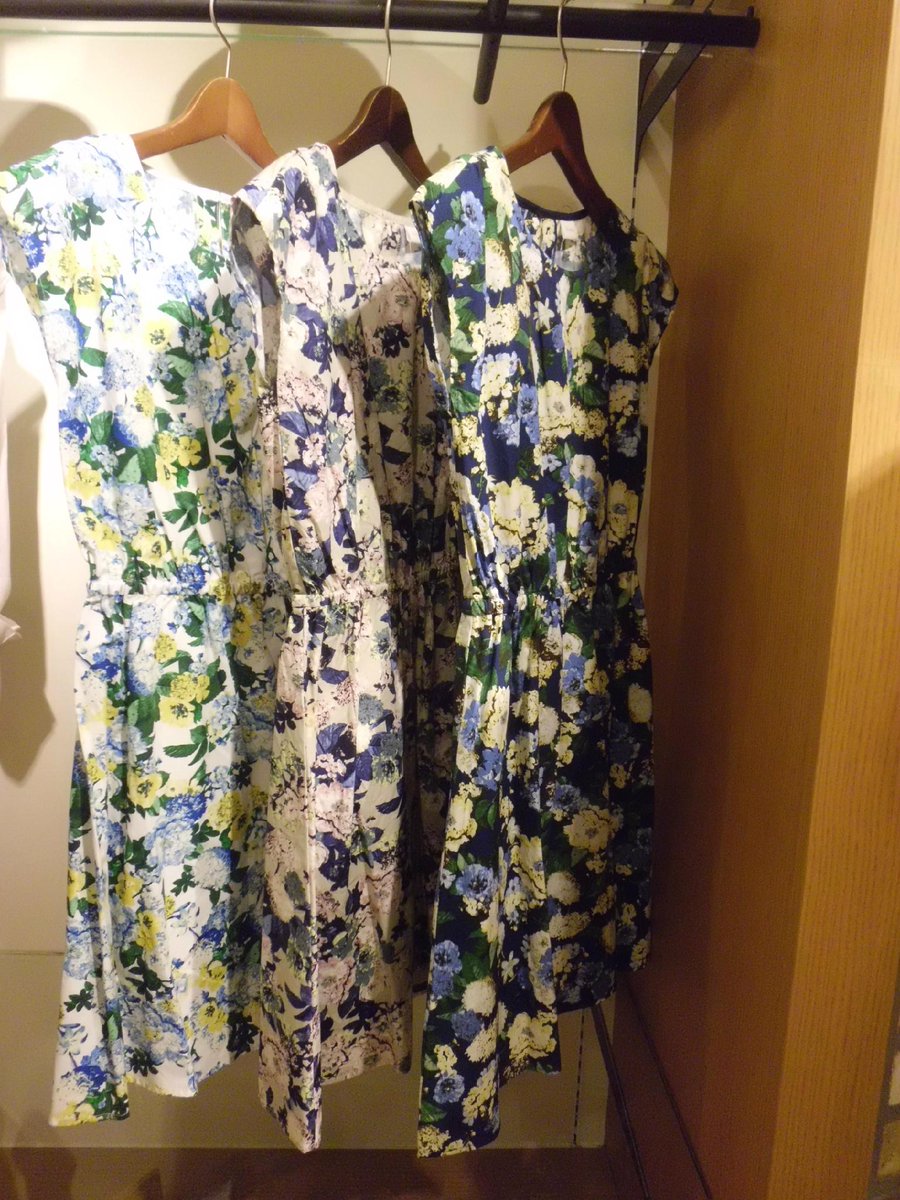 りえ かわいい ほしい Bandaibp 今日のおススメ ３ｆ Techichi 花柄ワンピース 7 900円 税抜 あじさい柄のさわやかなワンピース これからの時期にぴったりです 万代ｂｐ テチチ Http T Co Mmvcuk6rua