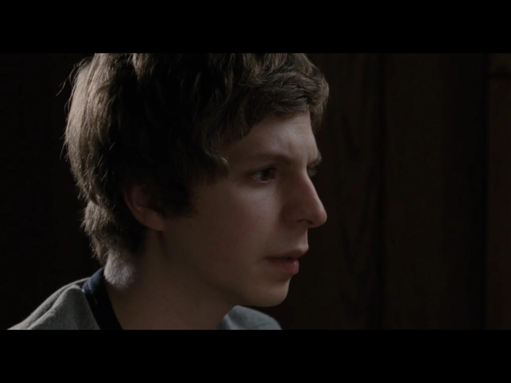HAPPY 27 BIRTHDAY TO MY FAVORITE MICHAEL CERA   
