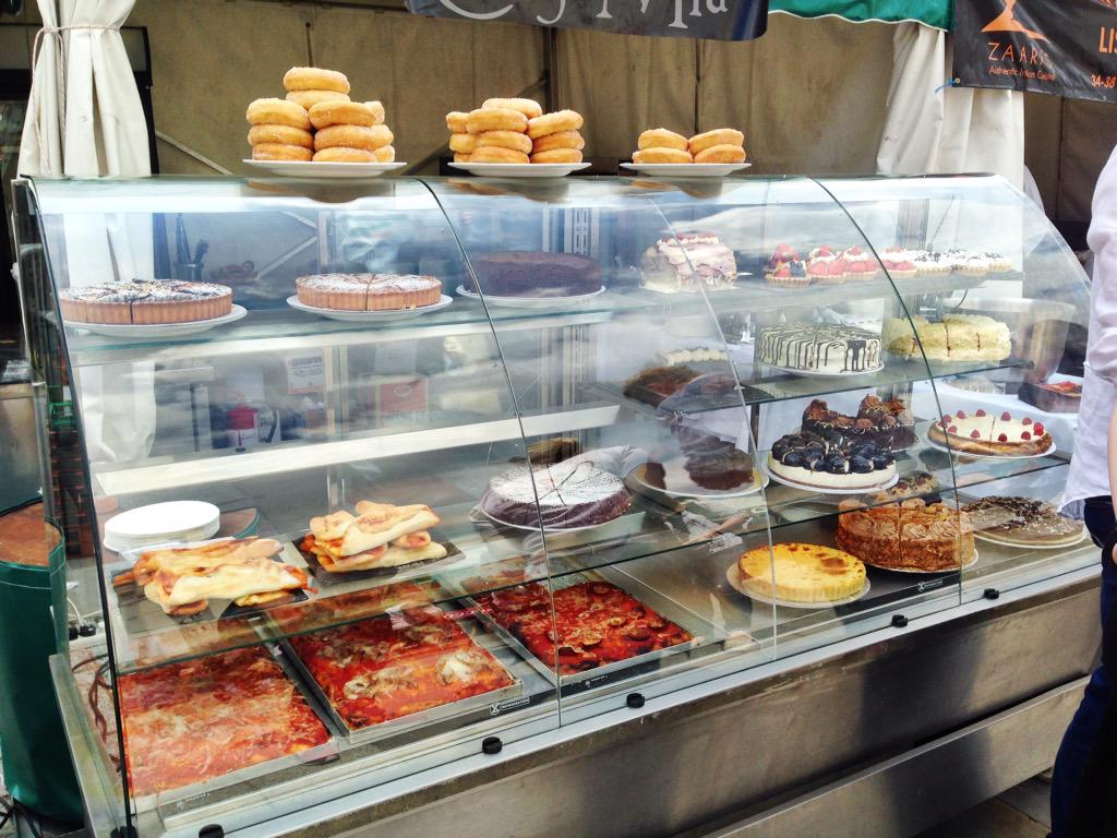 VisitLeeds's tweet photo. Lots of fun &amp; tasty food to be had at the FINAL DAY of the @yorkshirepost Food and Drink Show! 
#LFDF10 http://t.co/Ty41p6rJ0A