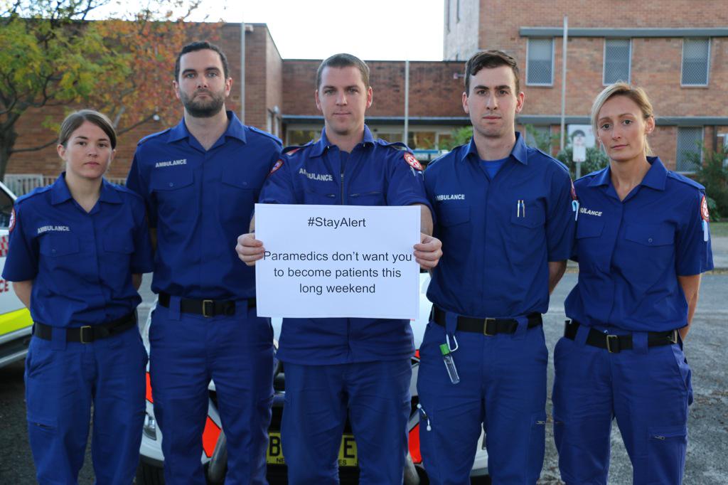 NSWAmbulance's tweet photo. Paramedic Plea: #StayAlert as you head home this long weekend. We don't want you to become patients @FRNSW @nswpolice http://t.co/WoQQpJ3OtZ