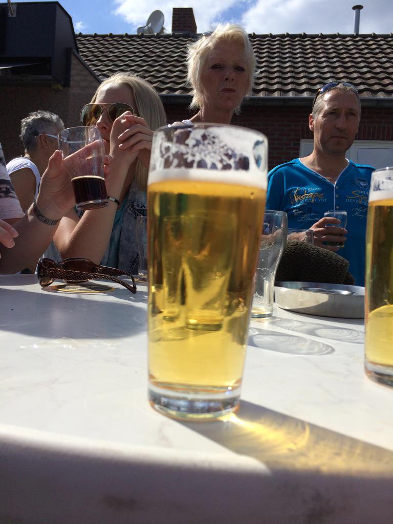 Un dieke truêtlip en pils in de snor.. Wat un fiës💪 #InternationaalJoekskapelleTreffe #JKBvdGOnTour #JKBvdG