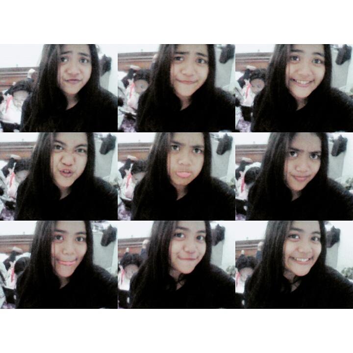 BelaaaSB's tweet photo. Black was better http://t.co/ujcJR3LxsE