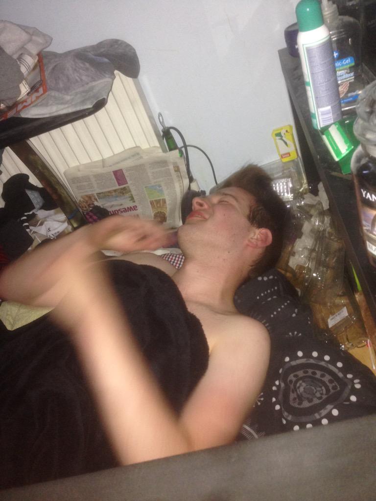 tom_odonovan's tweet photo. @TheLadBible @tomhesketh_ http://t.co/ajigFoOhz7