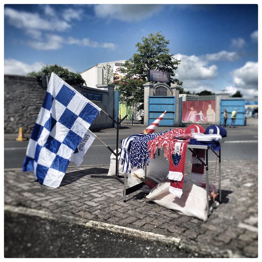 Red and white or blue and white? #Waterford #Cork #Munsterchampionship #SportsfileLive
