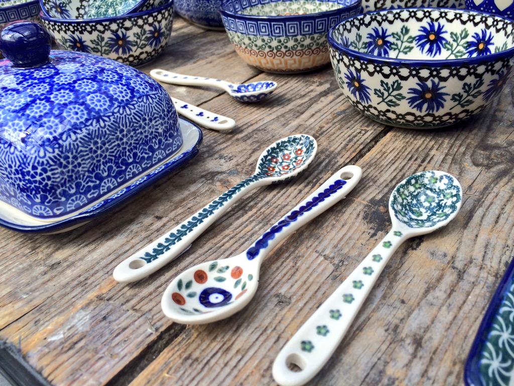 altrinchammkt's tweet image. Get your handmade, artisan polish pottery from @FilipskiKirkus today @altrinchammkt