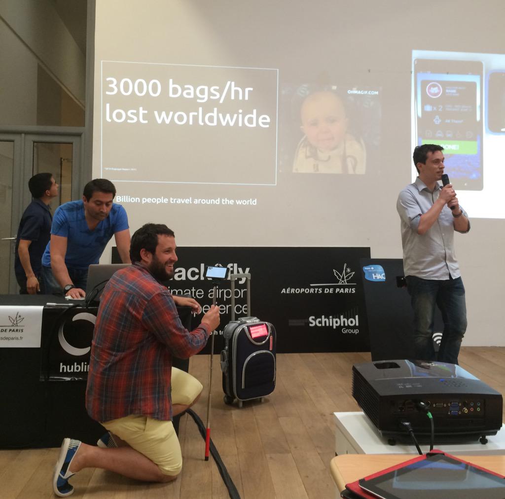 GroupeADP's tweet image. #Smartcase follow your luggage from check-in to delivery #hackandfly #paris
