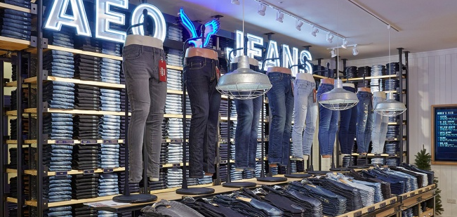 STORESmedia's tweet photo. Going Global: @TradeStone's #PLM solution helps @AEO find the right #internationalpartners. http://t.co/igpGy8Jo8N http://t.co/940tmJuVPe