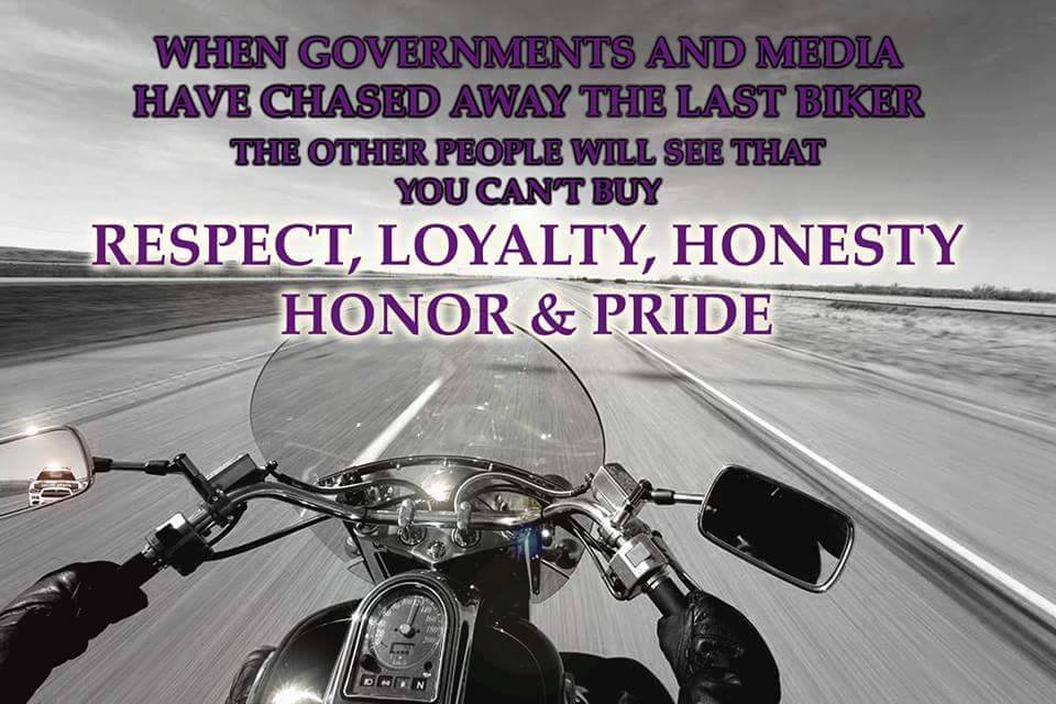 HarleyPinky's tweet photo. #Bandidos,@PeterEdwards3 ,#Cossacks,#ALLFor1Rally, #Waco Shootout, @Vikkie.Sheldrake, @HarleyPinky, HarleyFeverUSA http://t.co/EsFDOgBbJs