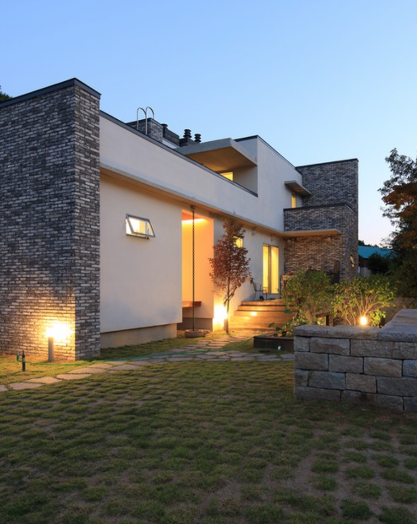 DesignMarool's tweet photo. P #House - South Korea - http://t.co/P58eUn9pCt - #Architecture #Built #Home #HomeDecor #PHouse http://t.co/dTHezUn087